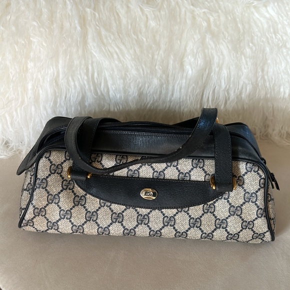 Gucci Supreme Handbag - Picture 2 of 11